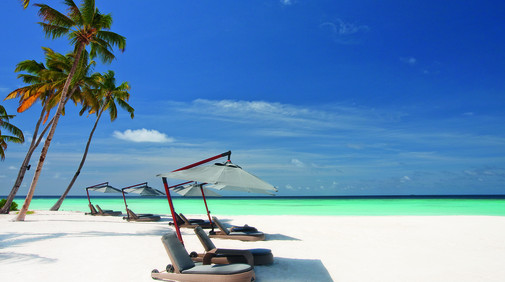 Constance Halaveli Resort