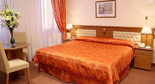 Bristol Hotel